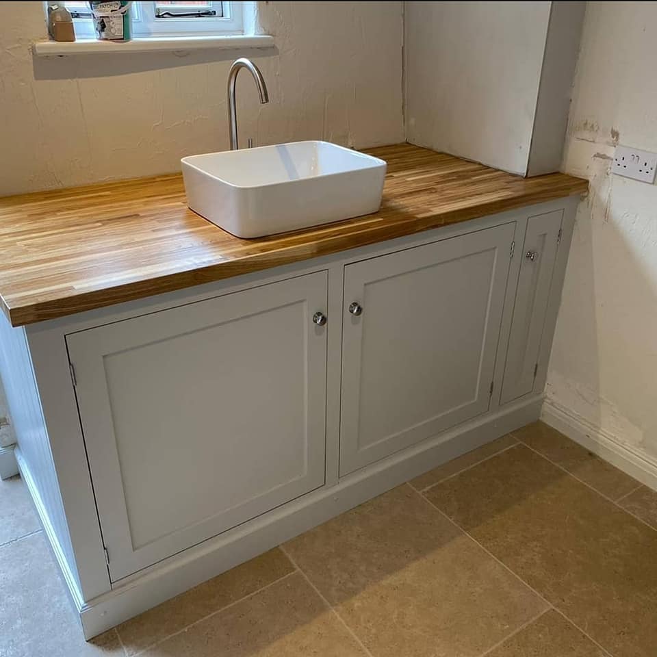 Bespoke kitchen project by Pymm Kitchens — gallery photo 7