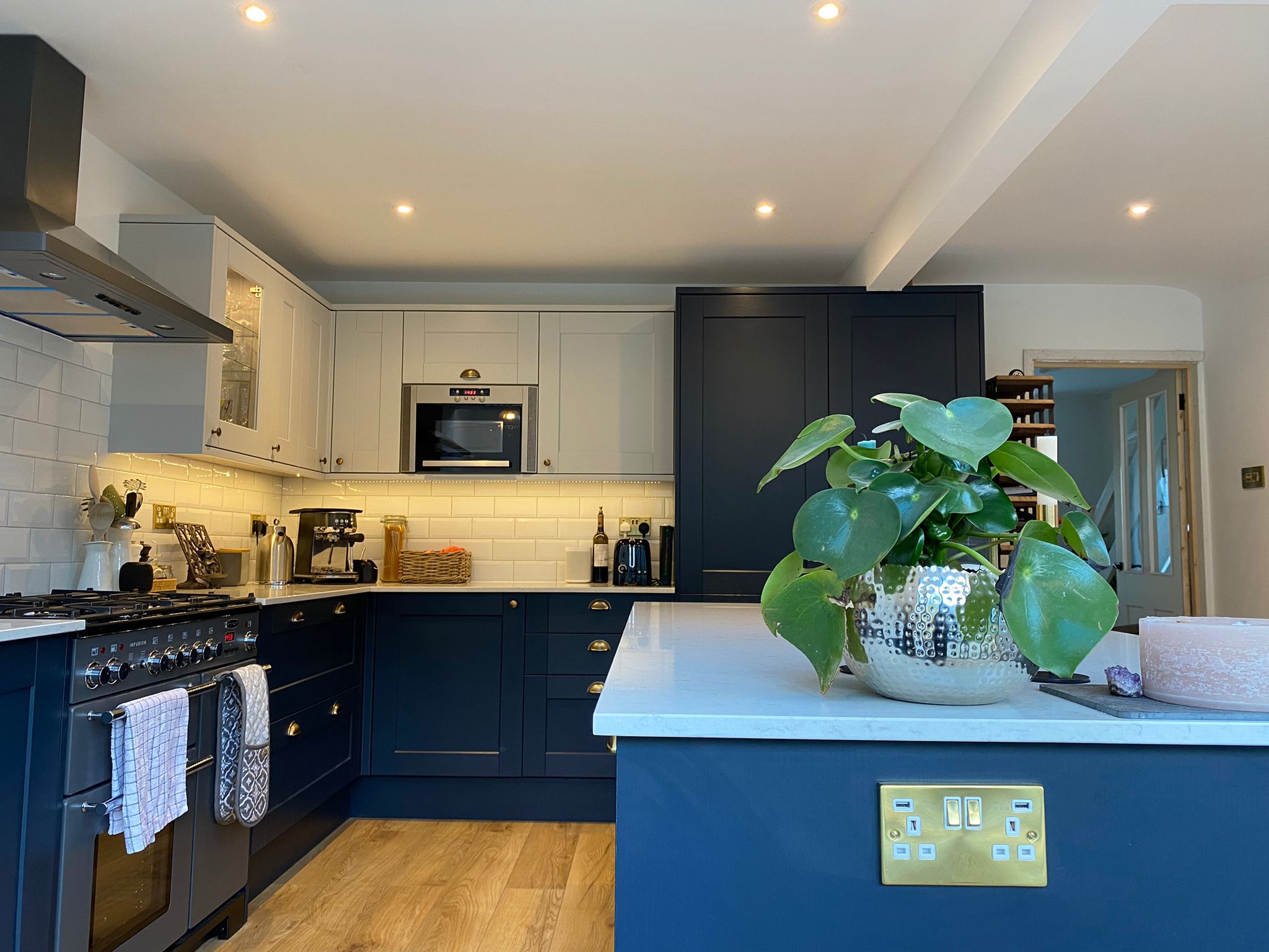 Bespoke kitchen projects by Pymm Kitchens
