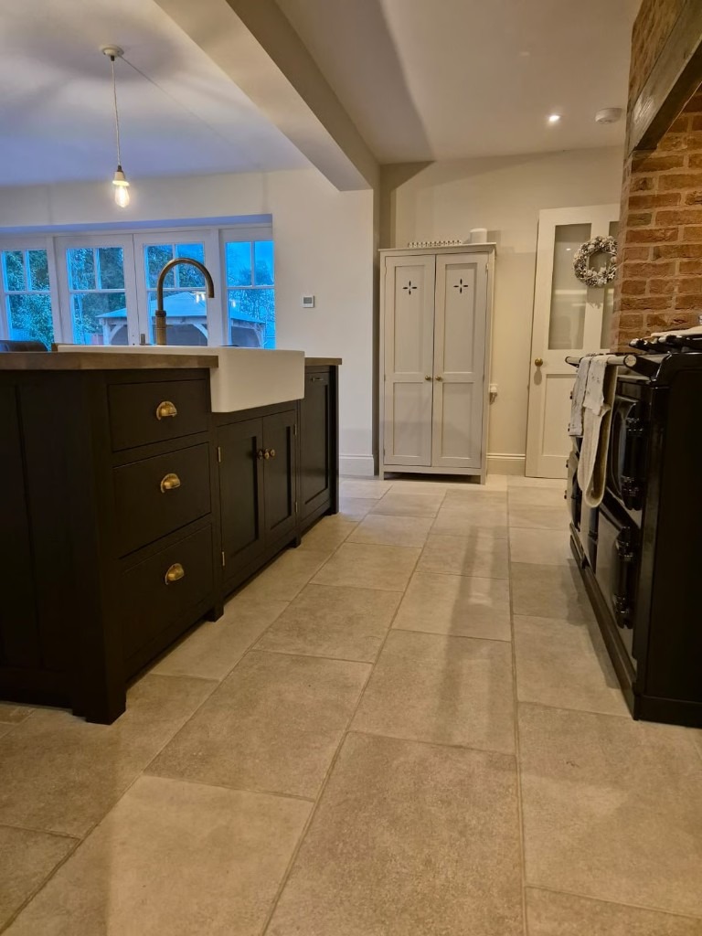 Kitchen and joinery gallery by Pymm Kitchens — photo 22