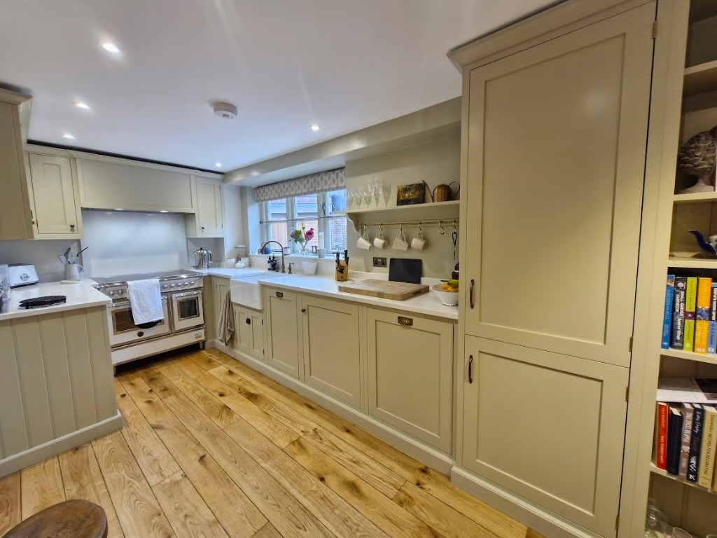 Kitchen and joinery gallery by Pymm Kitchens — photo 3